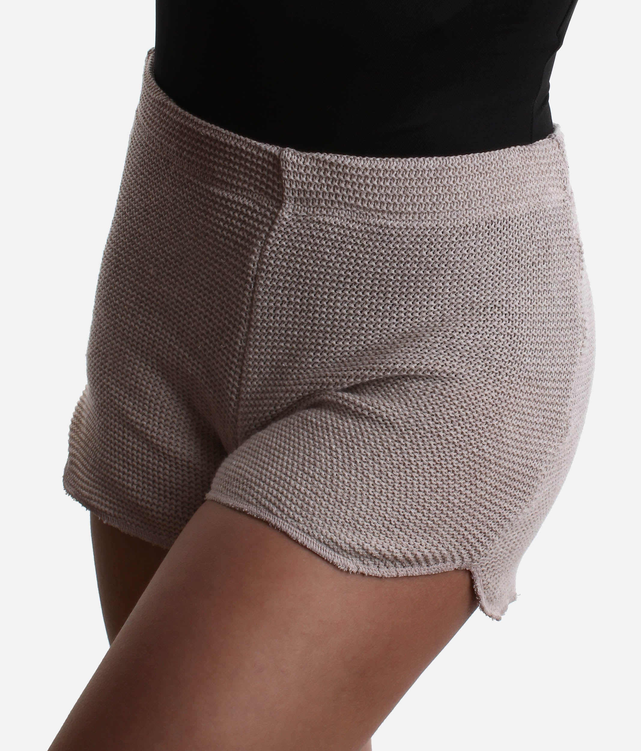 HENRIETTE High-Waisted Knit Shorts, Ballet Warm-Up Essential - 5576