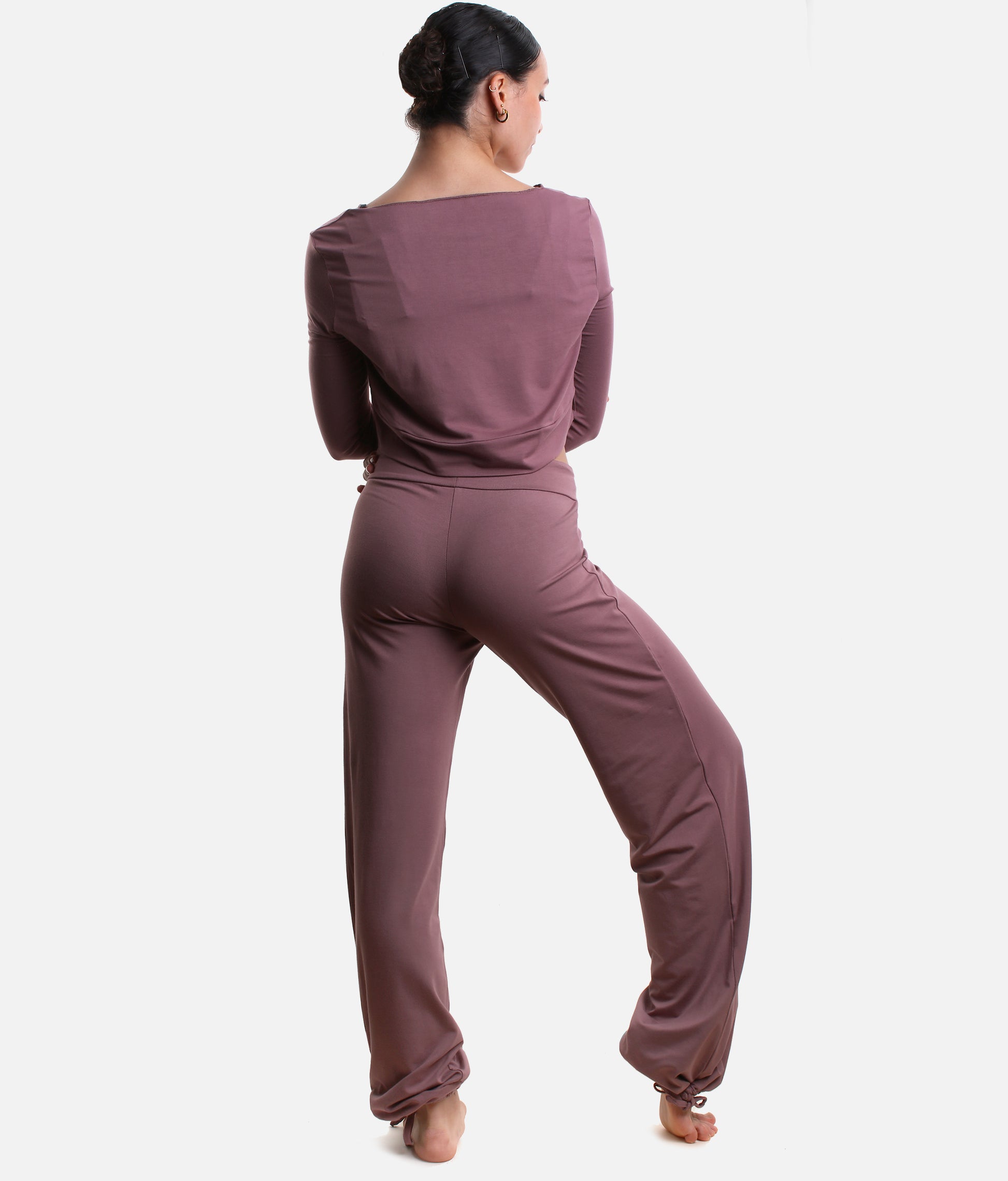Adjustable Bamboo Warm-Up Pants for Dancers - AYANA