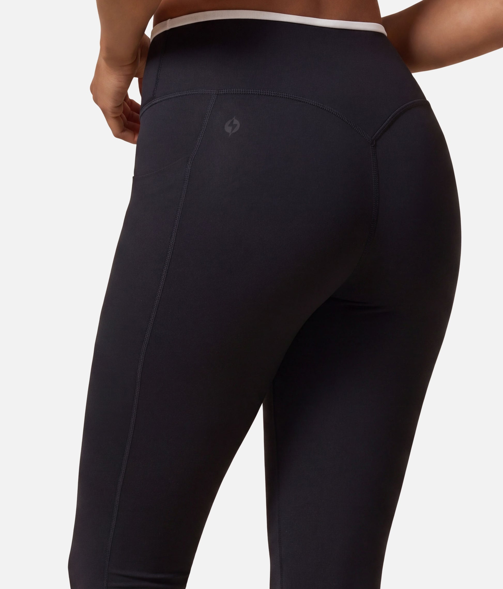 Crisscross Hourglass® Contrast Leggings - Two Deep Pockets