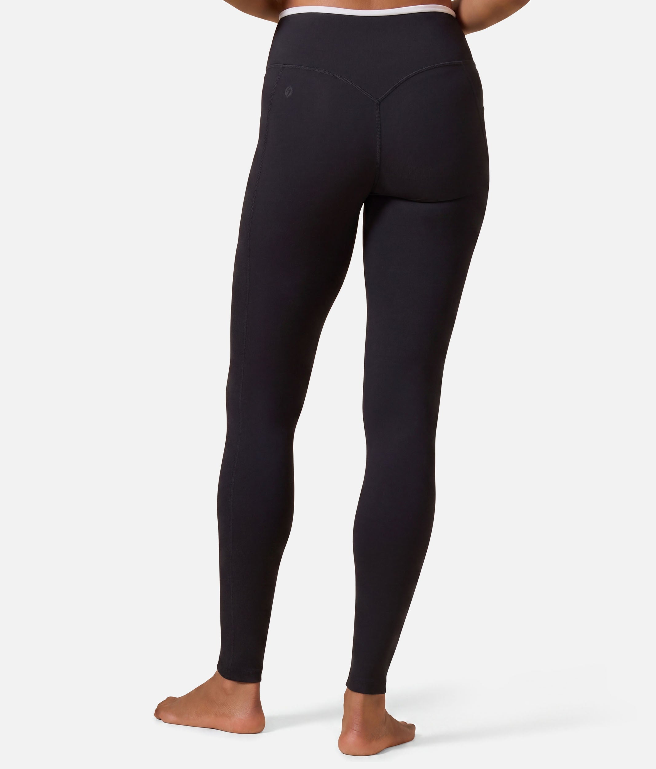 Crisscross Hourglass® Contrast Leggings - Two Deep Pockets