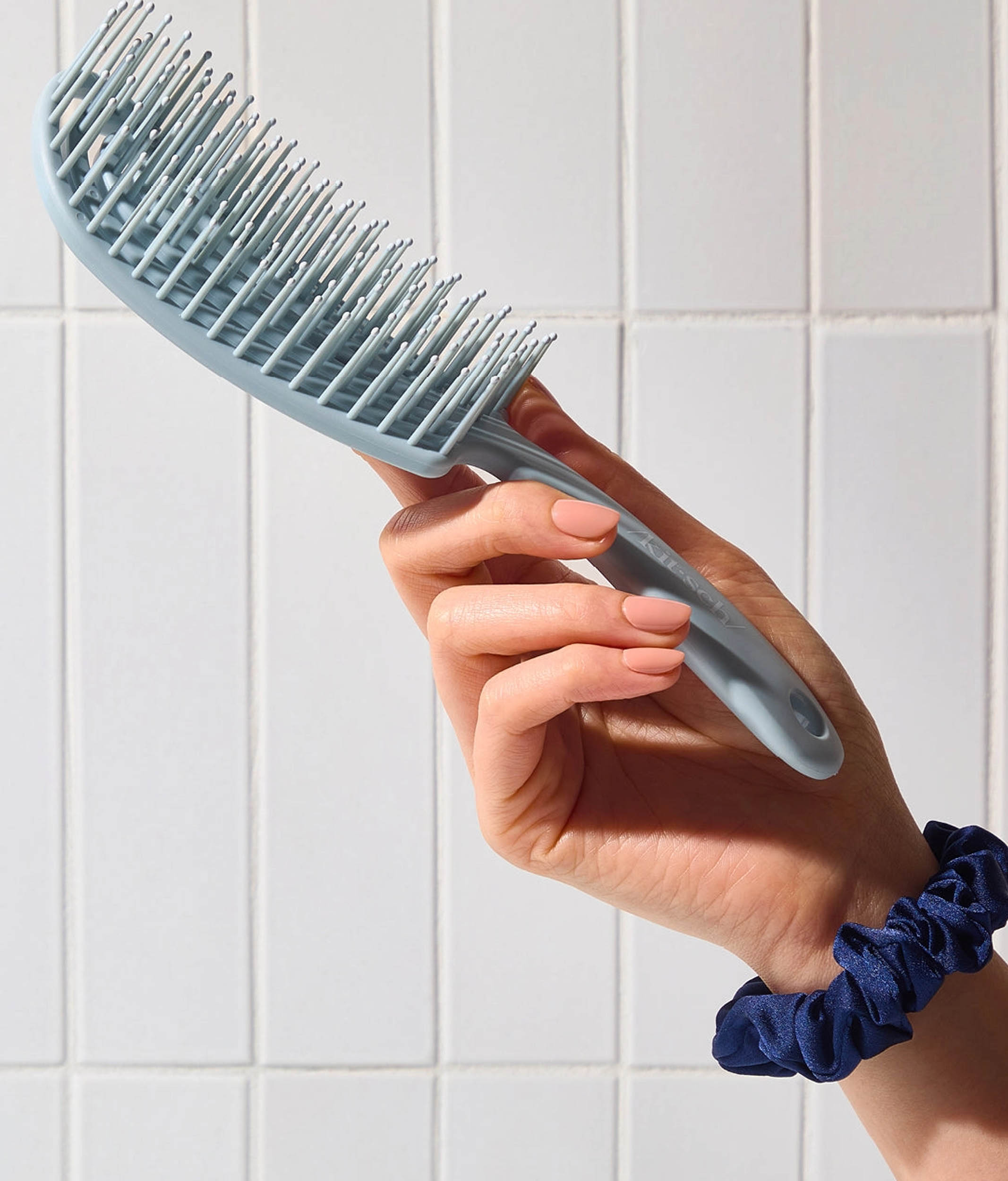 Blue Haze Detangling Flexi Brush, Anti-Pull Hair Brush for Sleek Styling