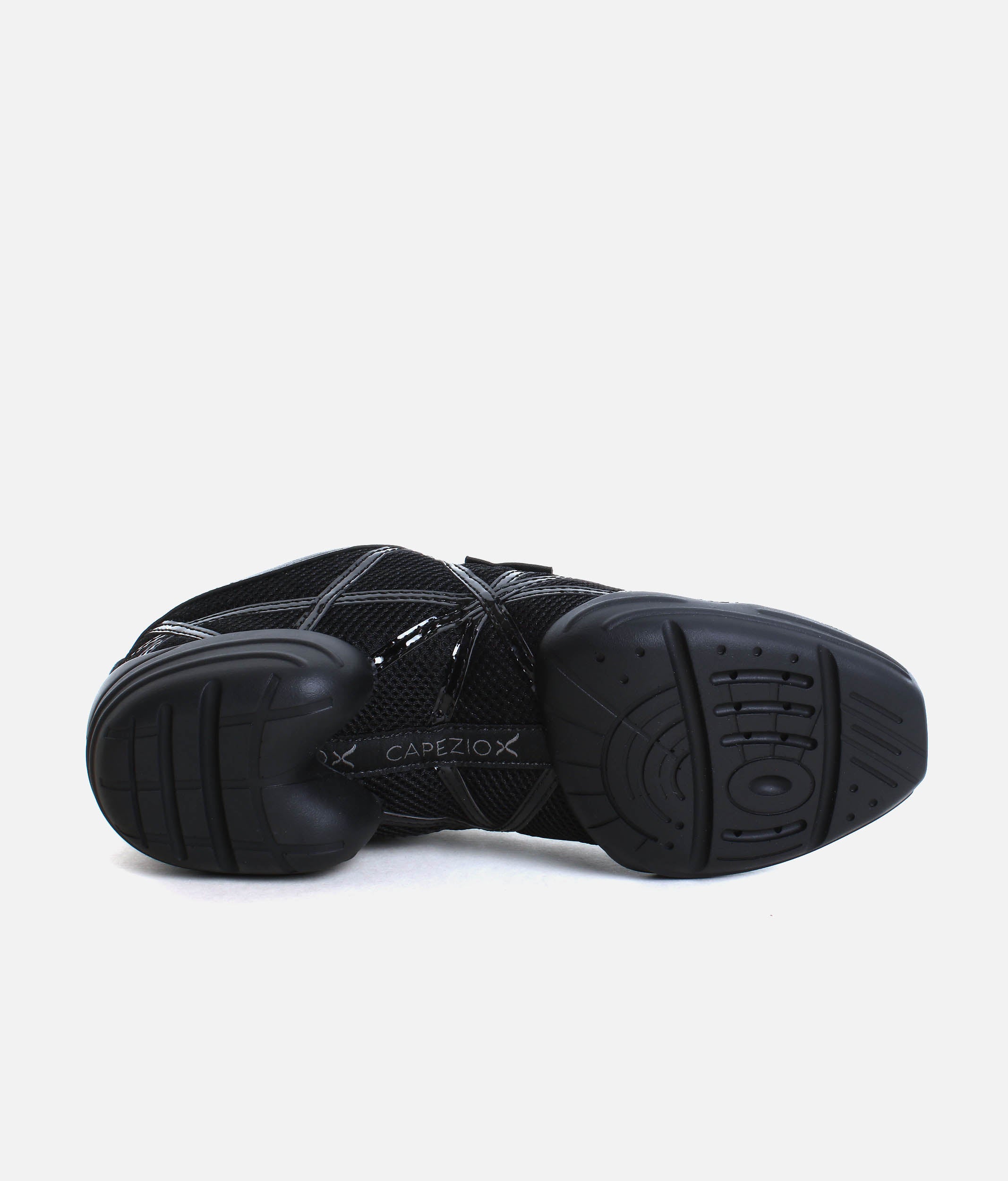 DS19 - Dance Sneakers, Breathable, Flexible Trainers with Spin Spot