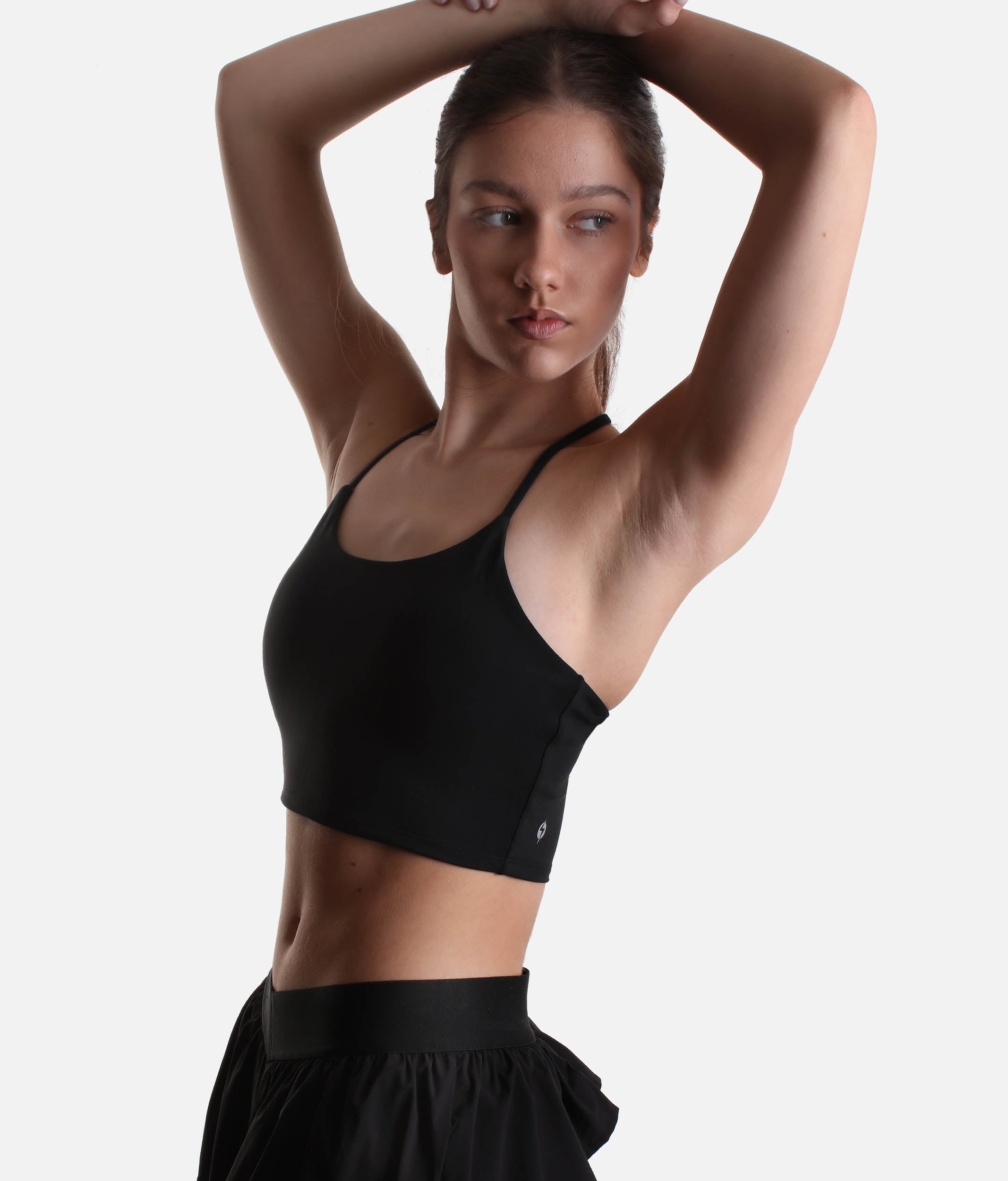 Flexy Crop Top in Black – T-Back Design for Freedom of Movement