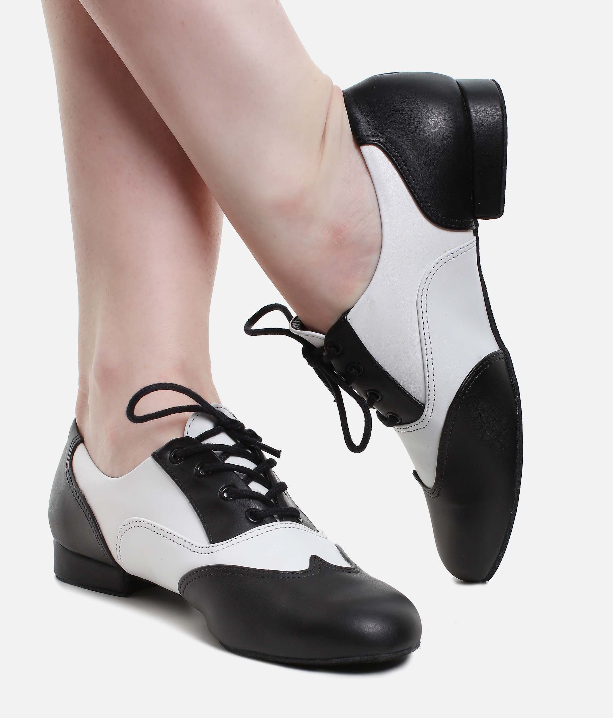 JZ97 - Classic Oxford Ballroom Practice Shoes, Black & White Lace-Up
