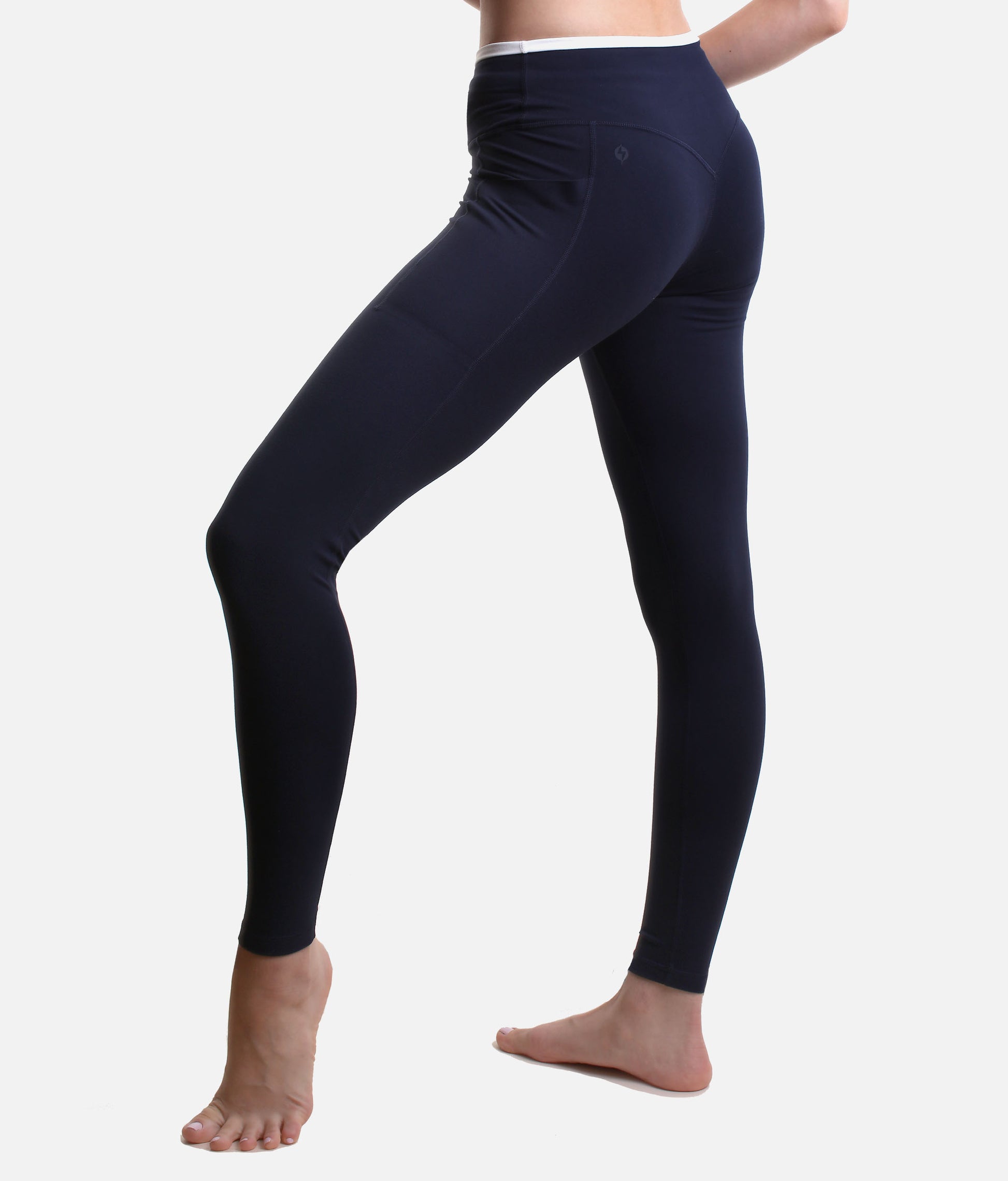 Crisscross Hourglass® Contrast Leggings - Two Deep Pockets