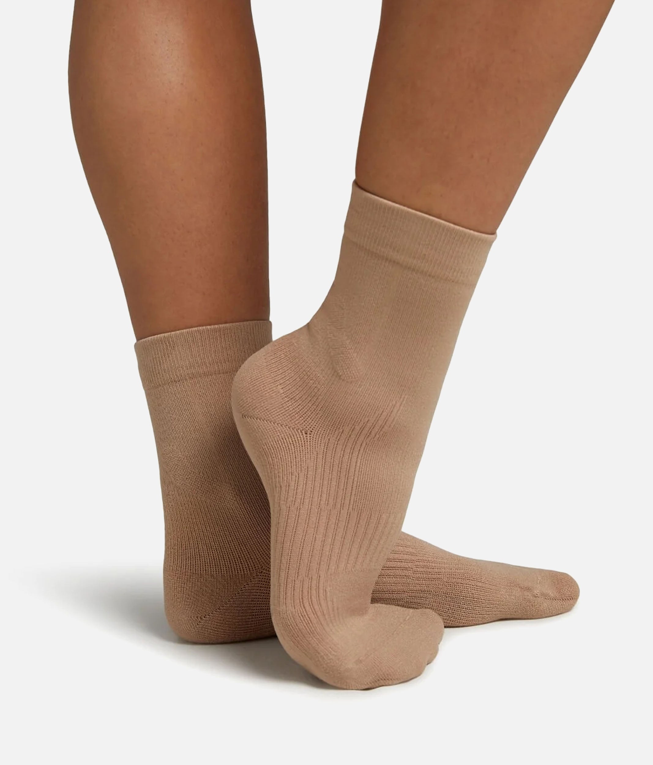 Second Skin Fit Performance Socks For Dance, Yoga, and Training - Lifeknit™  H072