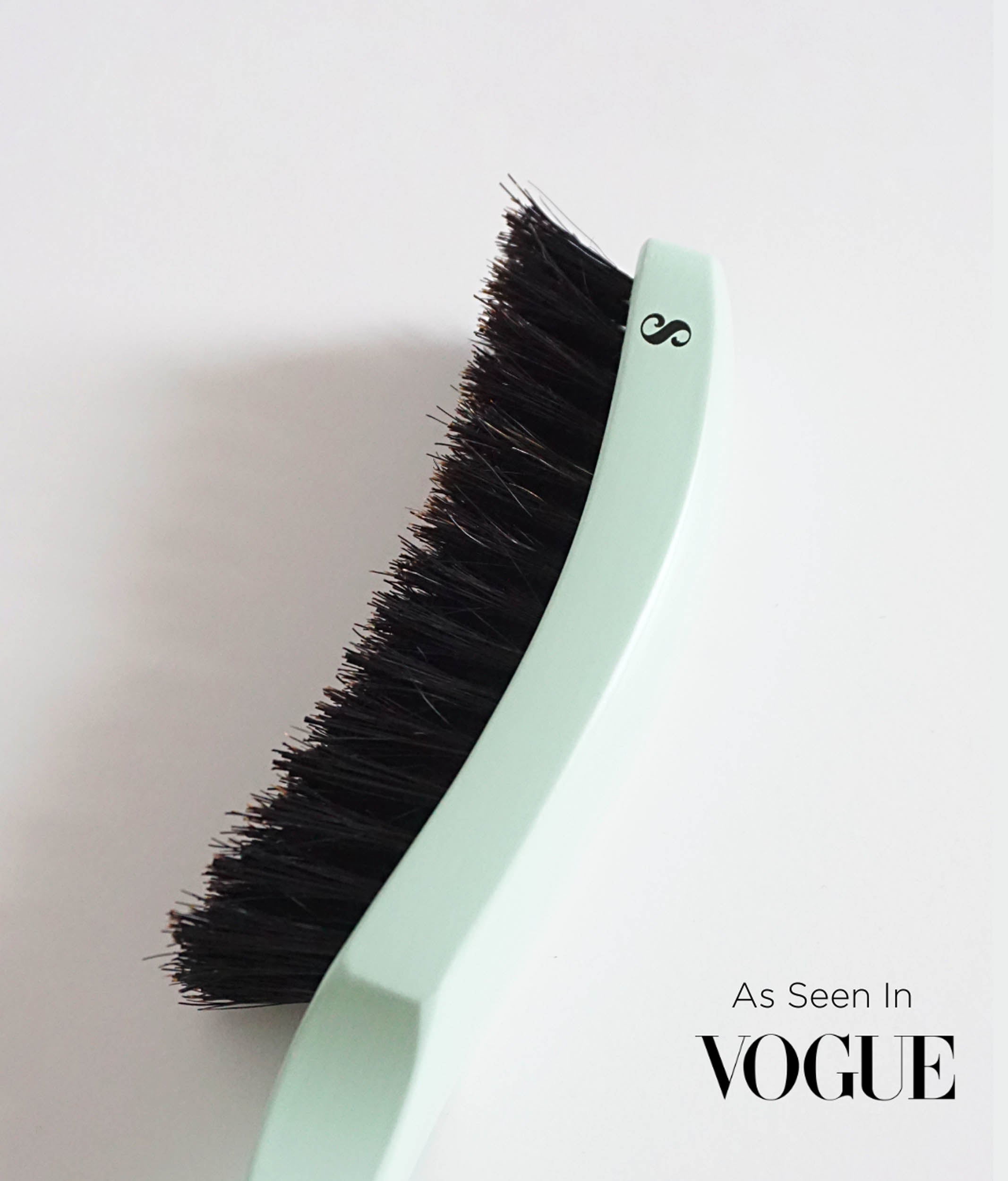 Curved Smoothing Hair Brush, Shine & Style Like a Pro - MANE MASTER™