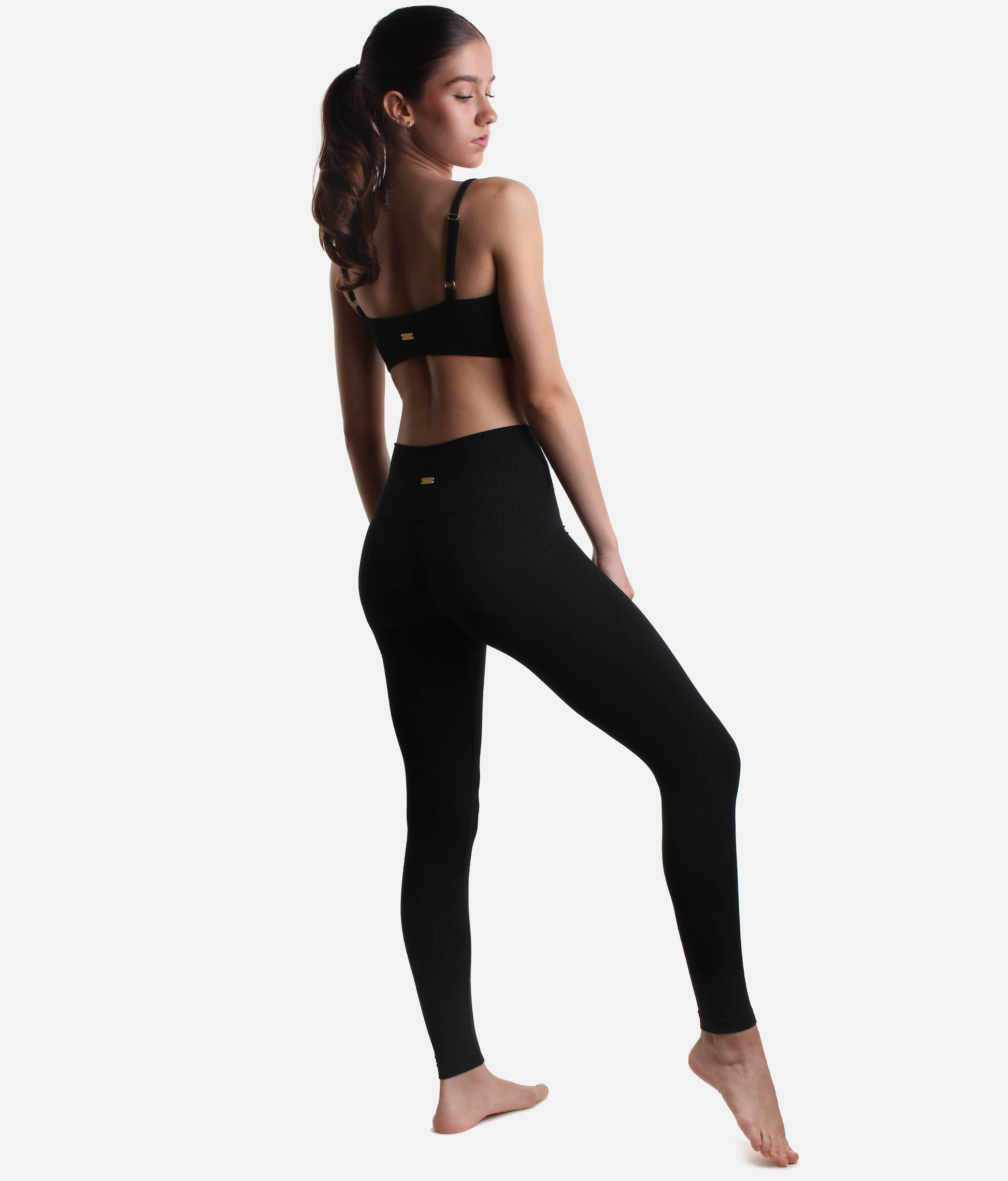 High-Waisted RIB LEGGINGS, Second-Skin Fit for Yoga, Pilates, Lounge