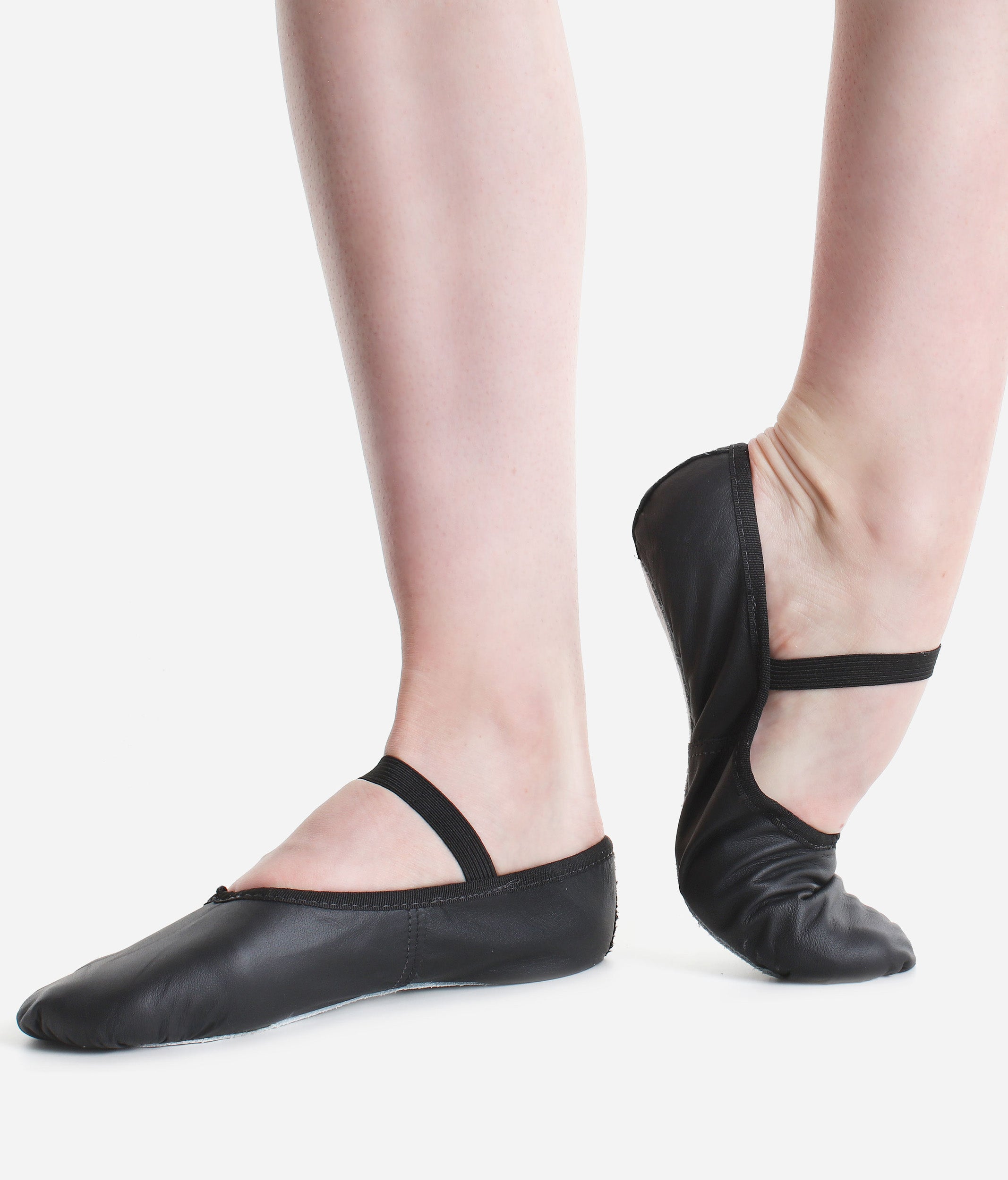 Wide fitting fashion ballerina shoes