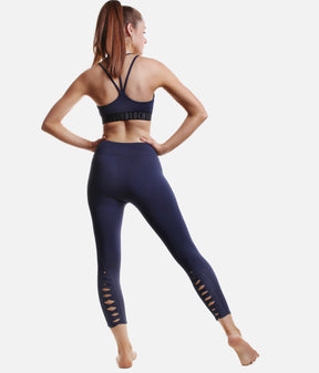 Twist Panel Detail 7/8 Leggings - FP 5247
